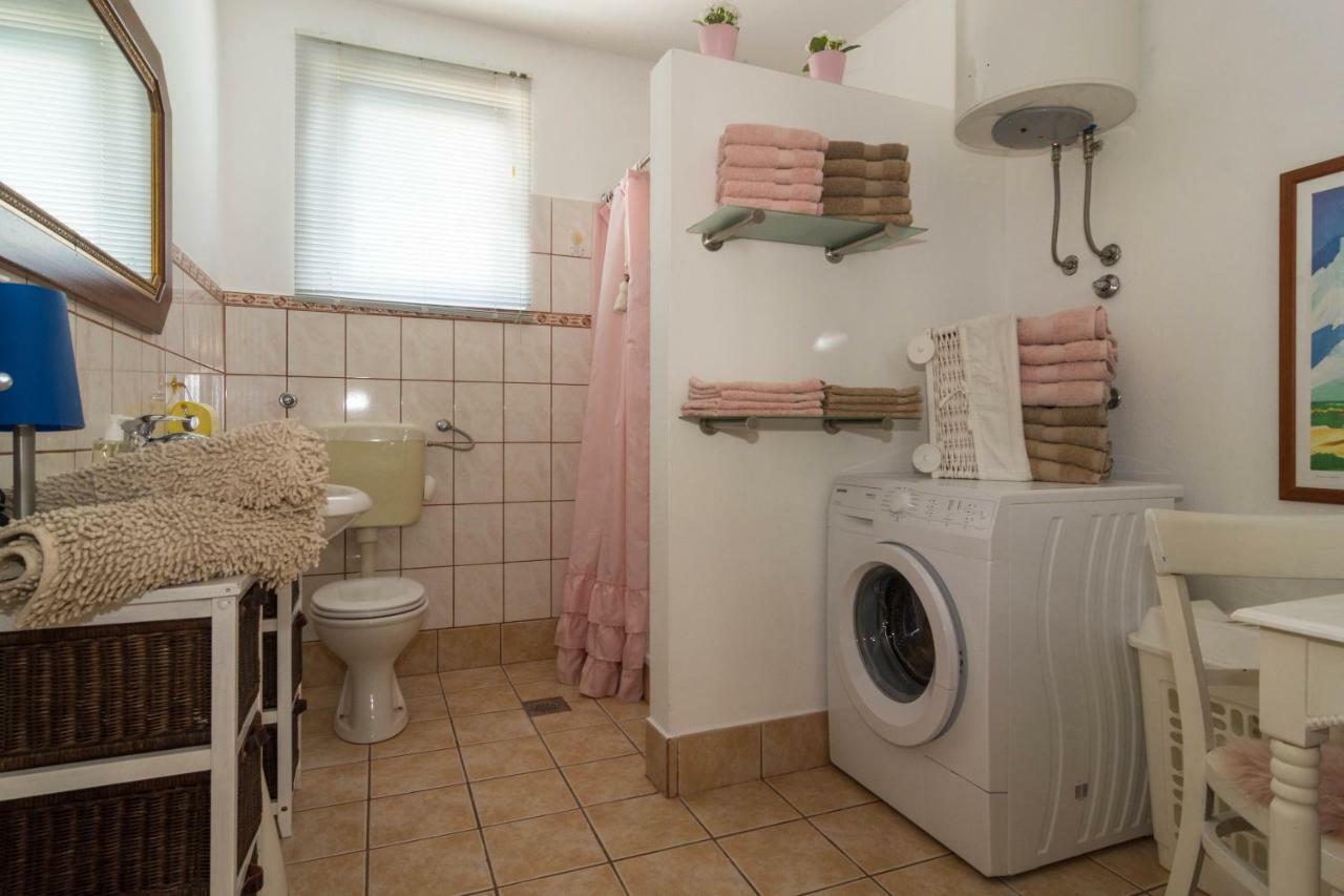 Apartman Felice Starigrad Paklenica Dış mekan fotoğraf