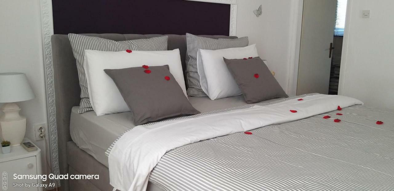 Apartman Felice Starigrad Paklenica Dış mekan fotoğraf
